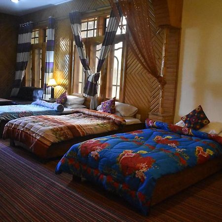 Cozy Lodge ギルギット エクステリア 写真