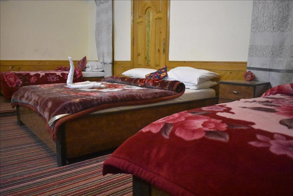 Cozy Lodge ギルギット エクステリア 写真