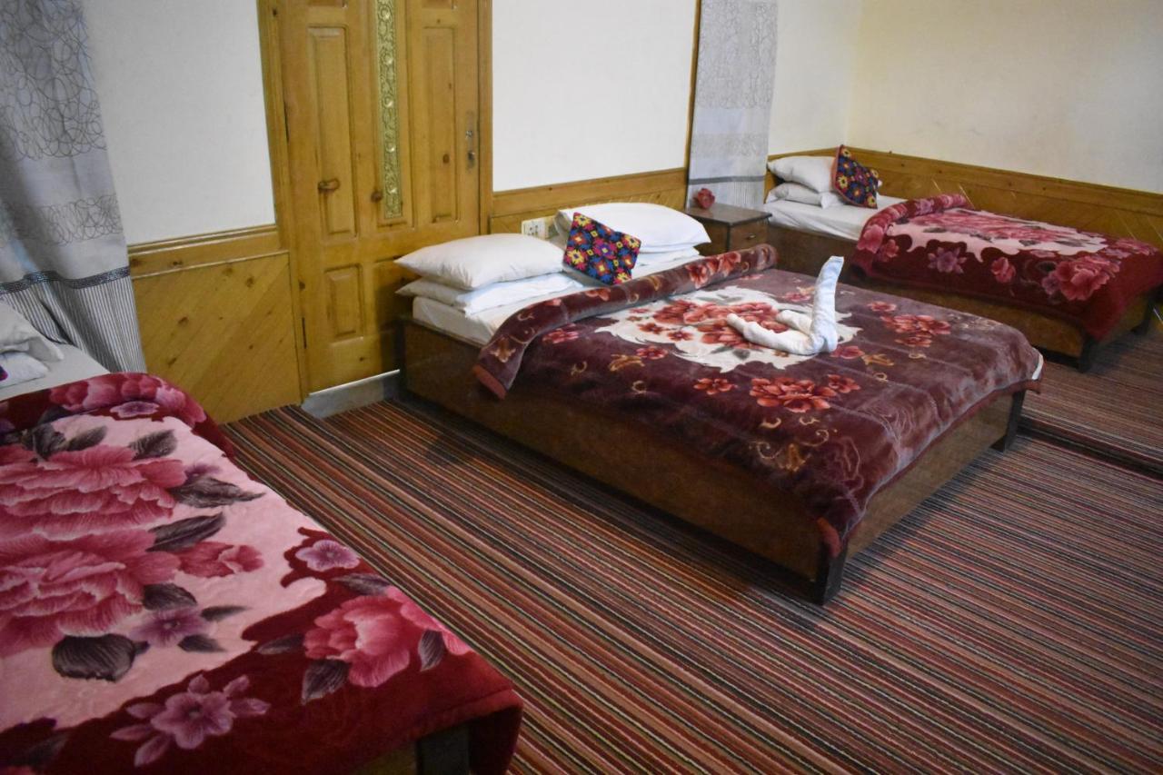 Cozy Lodge ギルギット エクステリア 写真