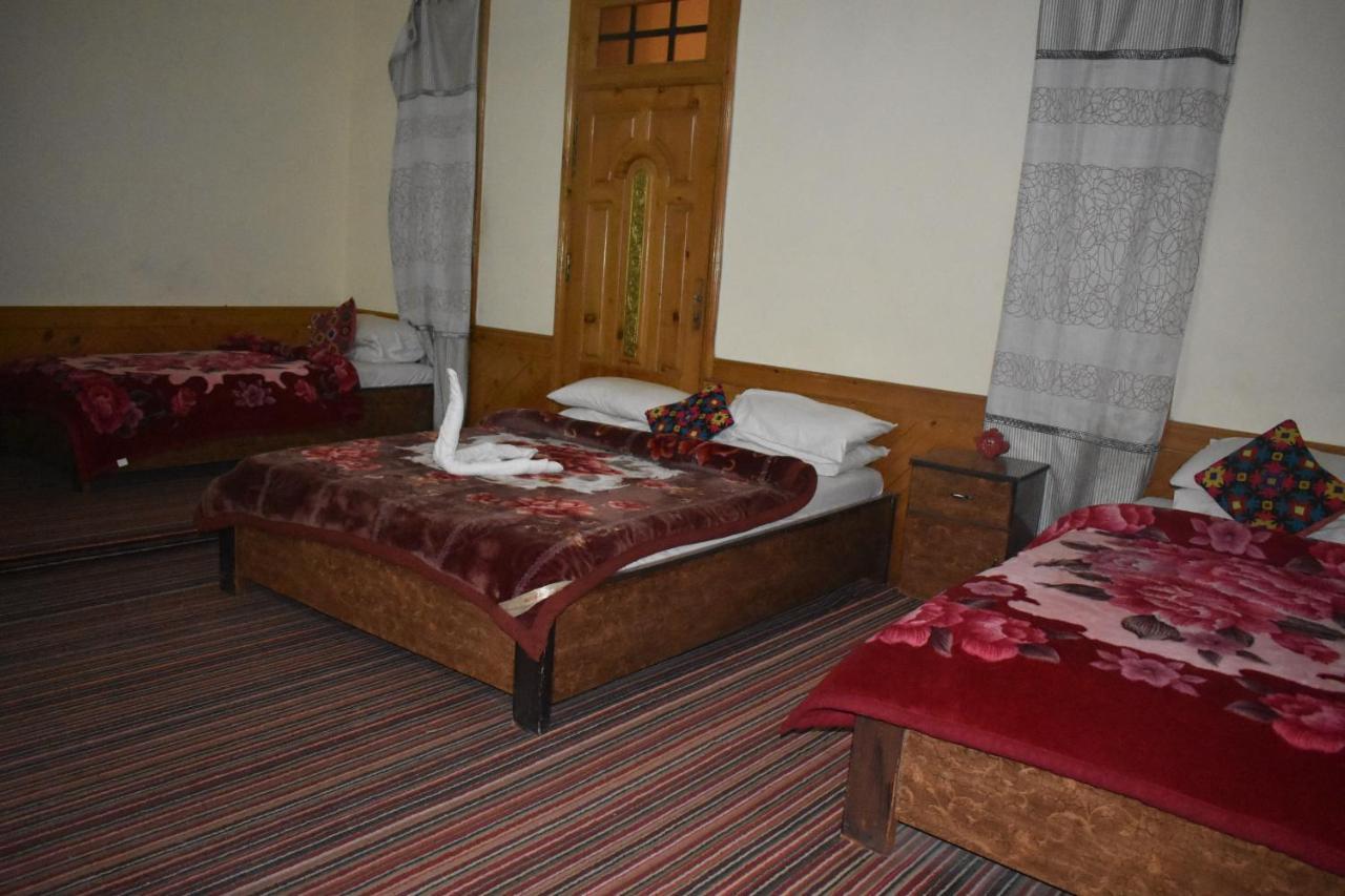 Cozy Lodge ギルギット エクステリア 写真
