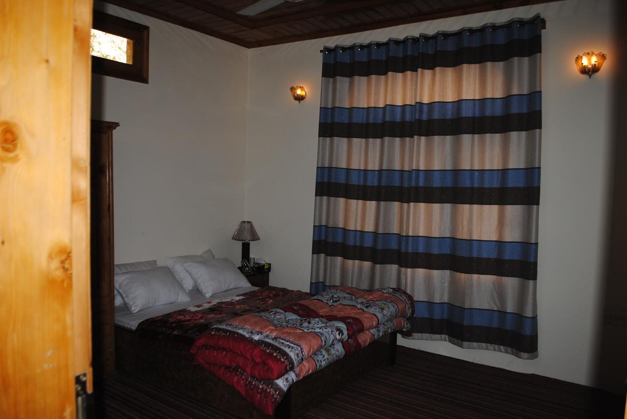 Cozy Lodge ギルギット エクステリア 写真