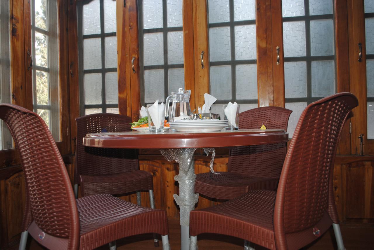 Cozy Lodge ギルギット エクステリア 写真